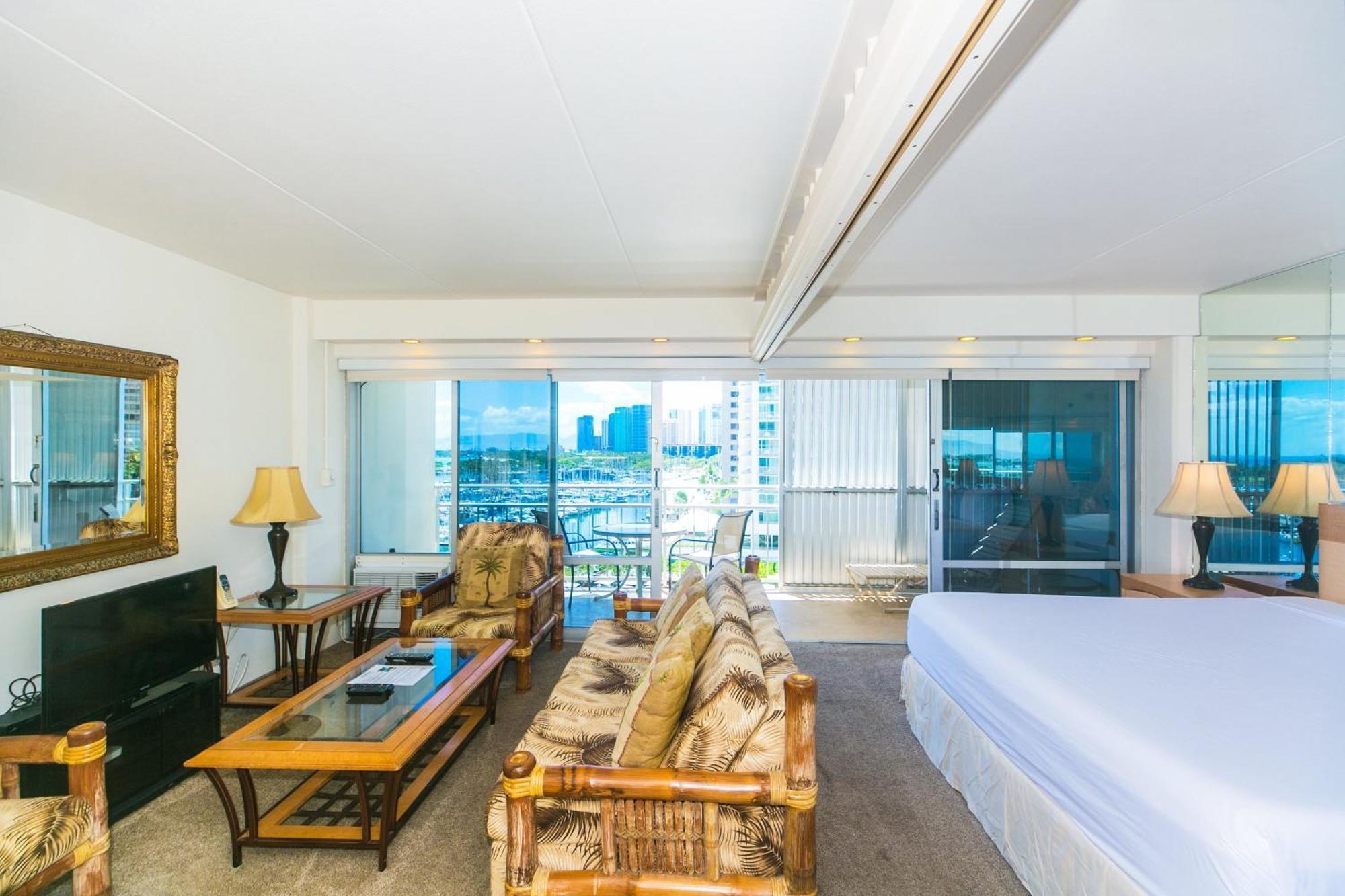 Ilikai Tower One Bedroom Harbor View Honolulu Pokoj fotografie