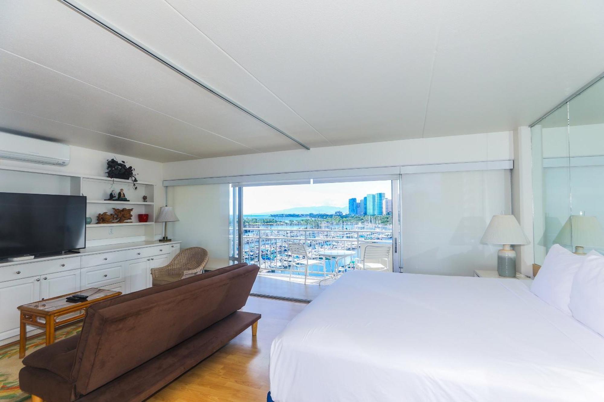 Ilikai Tower One Bedroom Harbor View Honolulu Pokoj fotografie